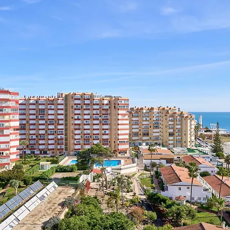 Frontline Beautiful A48 Apartment
