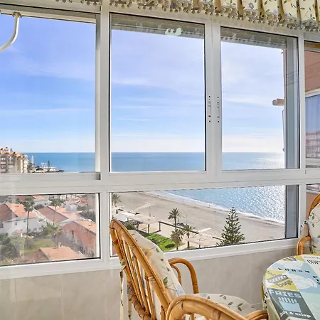 Frontline Beautiful A48 Apartment *